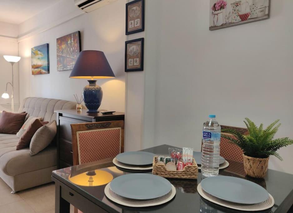 Apartamento Centrico En Fuengirola A 200 Metros De La Playa Eksteriør bilde