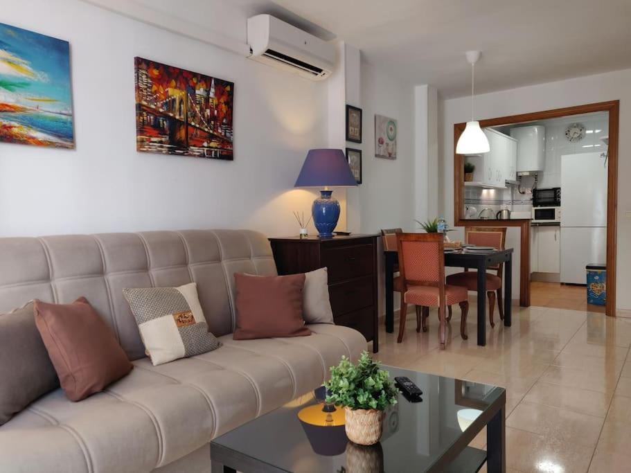 Apartamento Centrico En Fuengirola A 200 Metros De La Playa Eksteriør bilde